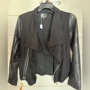 Kut from the Kloth Black  Jacket with Zipper Detail